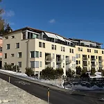 Lägenhet Abitaziun Crusch 5 3 - *